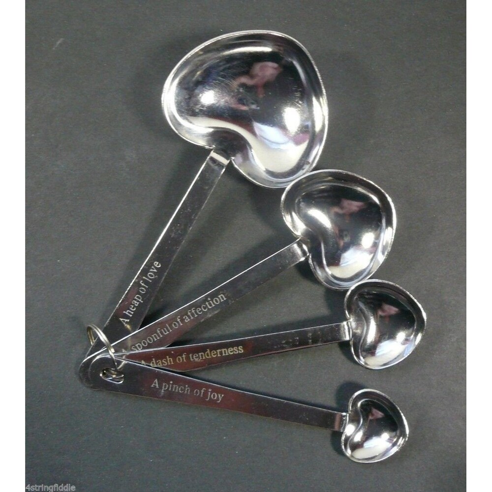 Set of 4 Heart Shaped Measuring Spoon Set